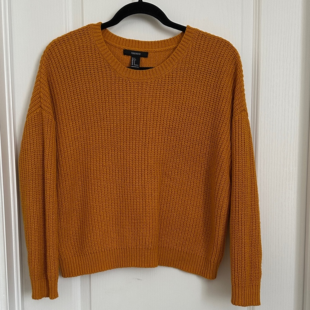 Forever 21 Women's Mustard Crewneck Sweater